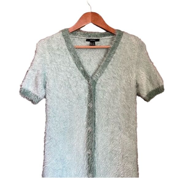 Forever 21 fuzzy short sleeve sweater dress - Picture 3 of 9